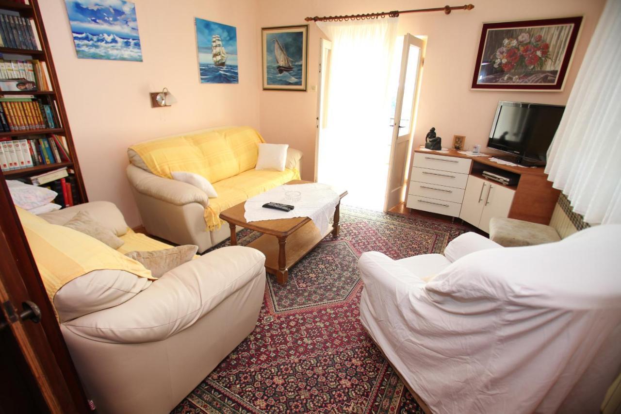 Apartments By The Sea Trogir - 15011 Dış mekan fotoğraf
