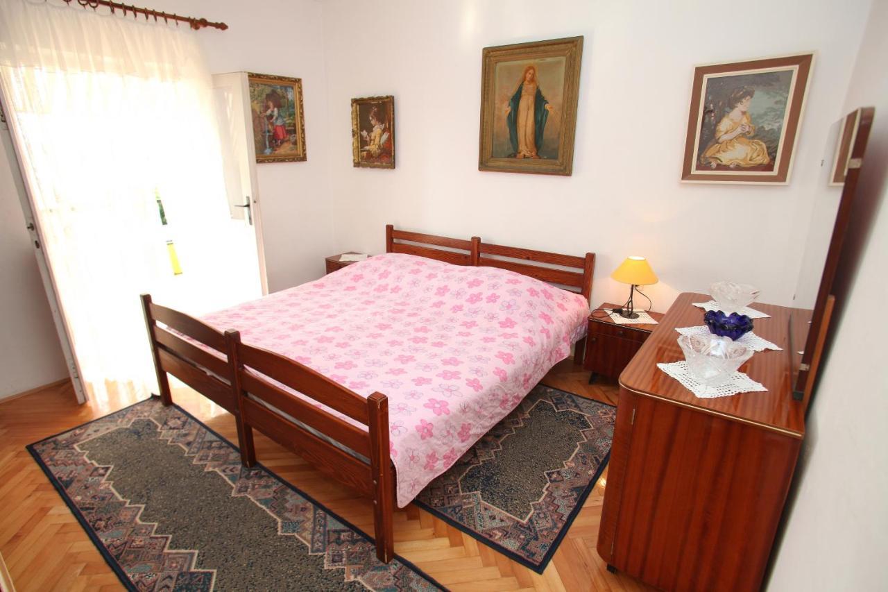 Apartments By The Sea Trogir - 15011 Dış mekan fotoğraf