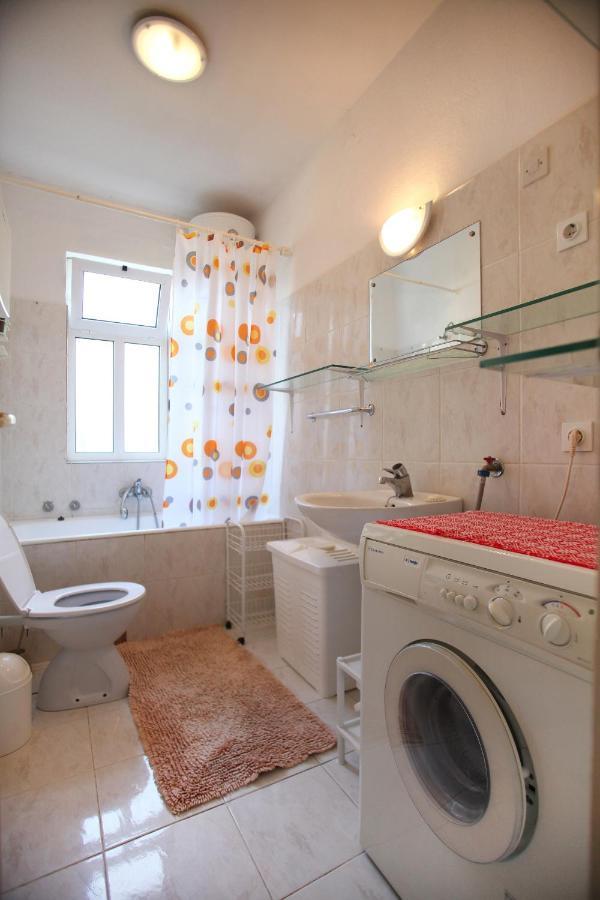 Apartments By The Sea Trogir - 15011 Dış mekan fotoğraf